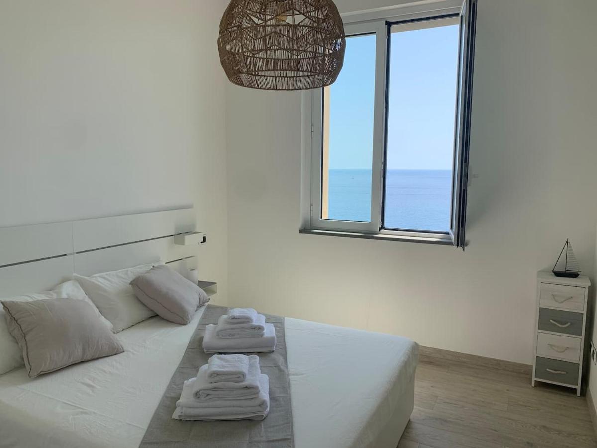 Incanto Sul Mare Con Enorme Terrazza E Piscina Черво Экстерьер фото